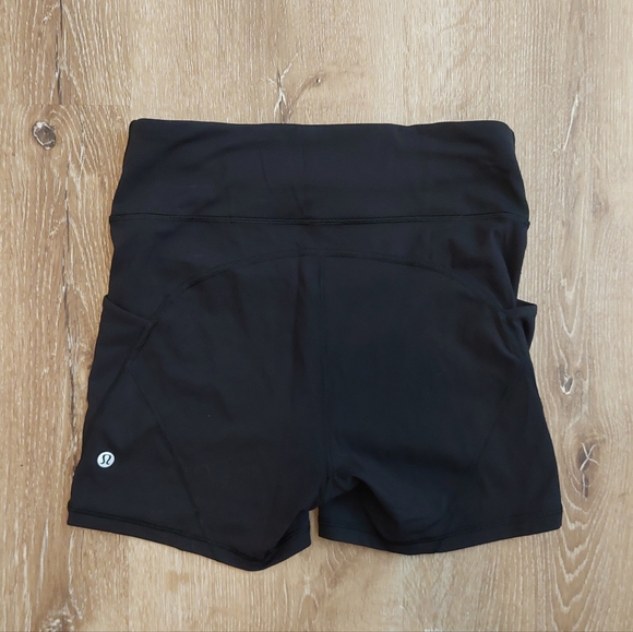 Track & Train Shorts - Picture 2 of 3